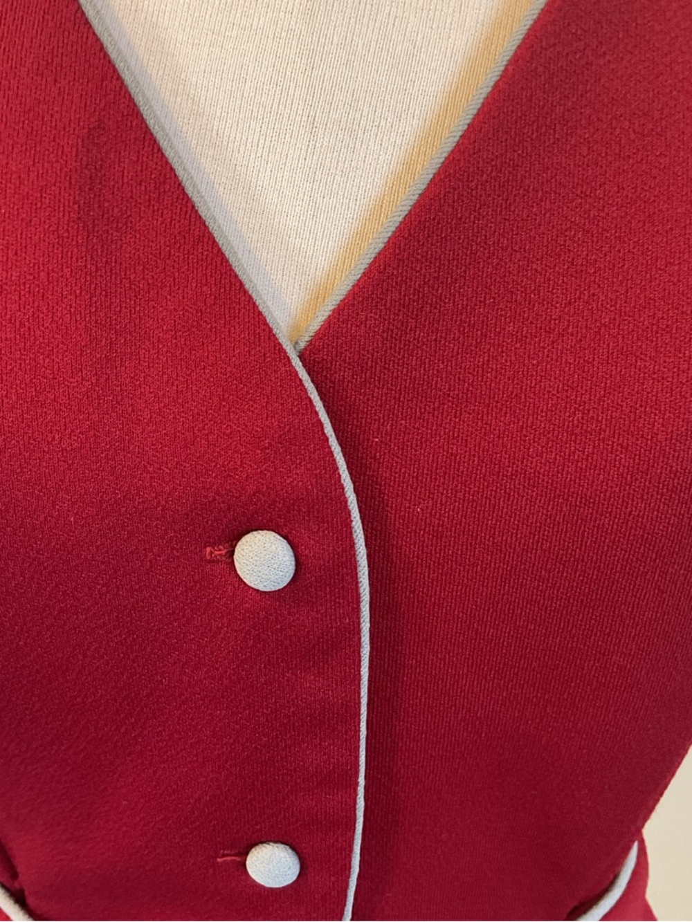 Glenbrooke Red Tailored Vest Medium Sleeveless Button Down Contrast Piping - Picture 4 of 6